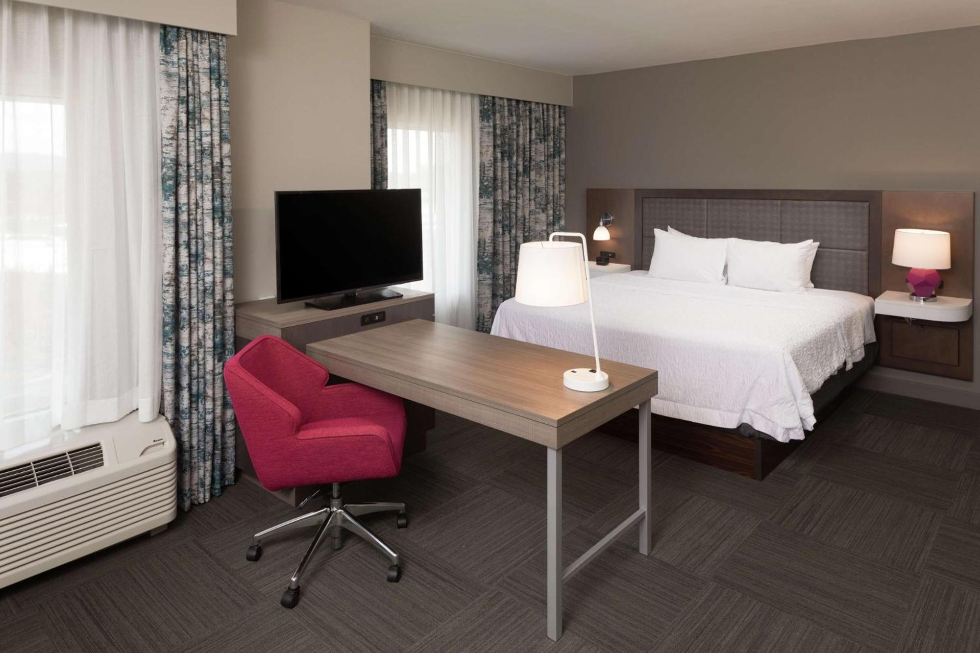 Hampton Inn & Suites Asheville Biltmore Area Exteriér fotografie